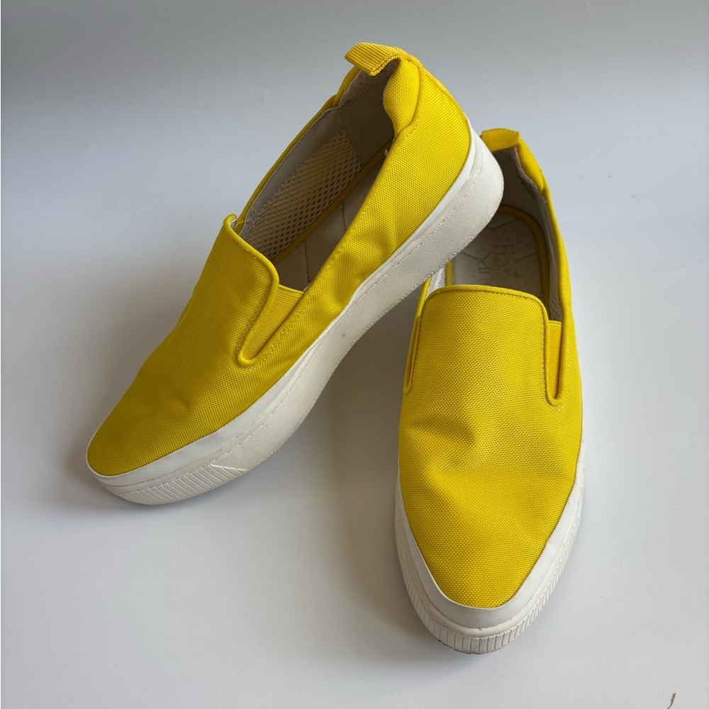 Franco Sarto L- Homer 4  Yelow Slip On Sneakers size 8M